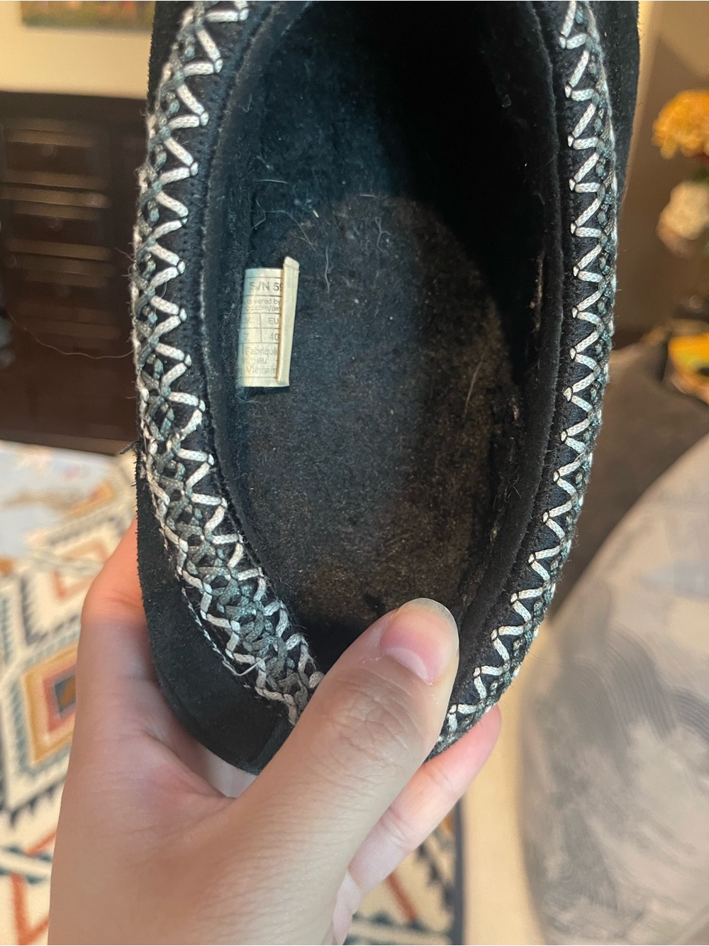 Ugg slippers - Picture 3 of 9